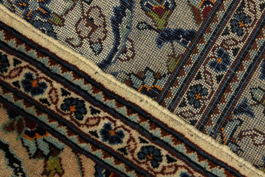 Kashan Tapis Persan 300x196 - Image 5