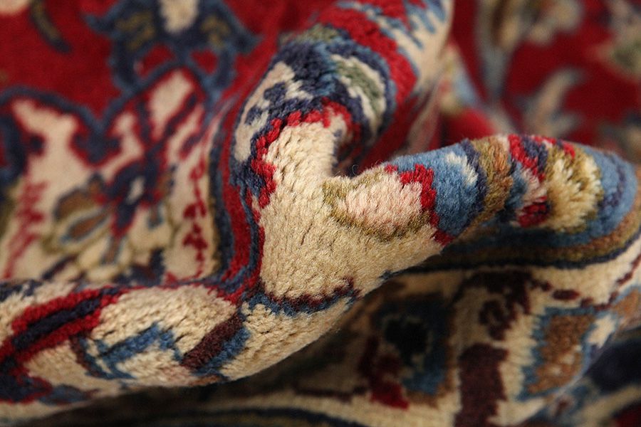 Ispahan Tapis Persan 396x300 - Image 6