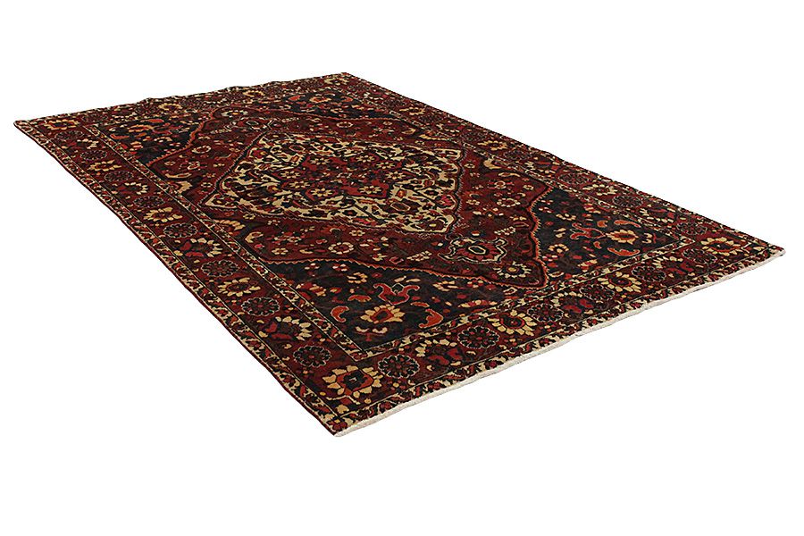 Bakhtiar Tapis Persan 300x205 - Image 1