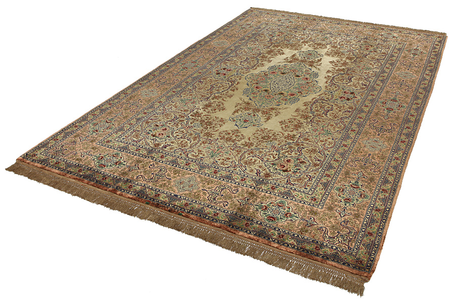 Ispahan Tapis Persan 307x202 - Image 2