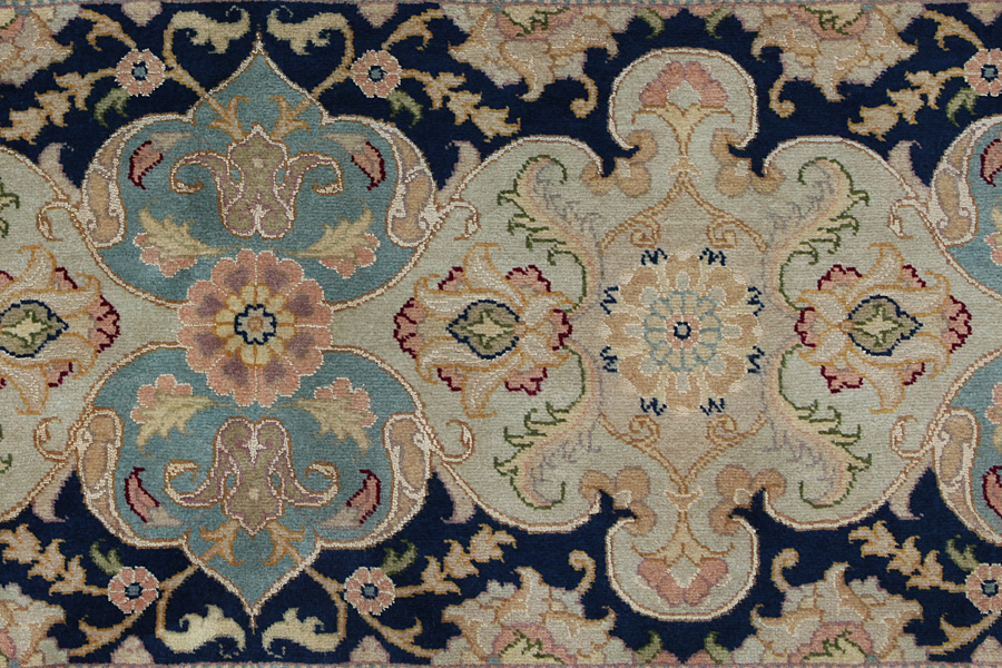 Tabriz Tapis Persan 542x344 - Image 12
